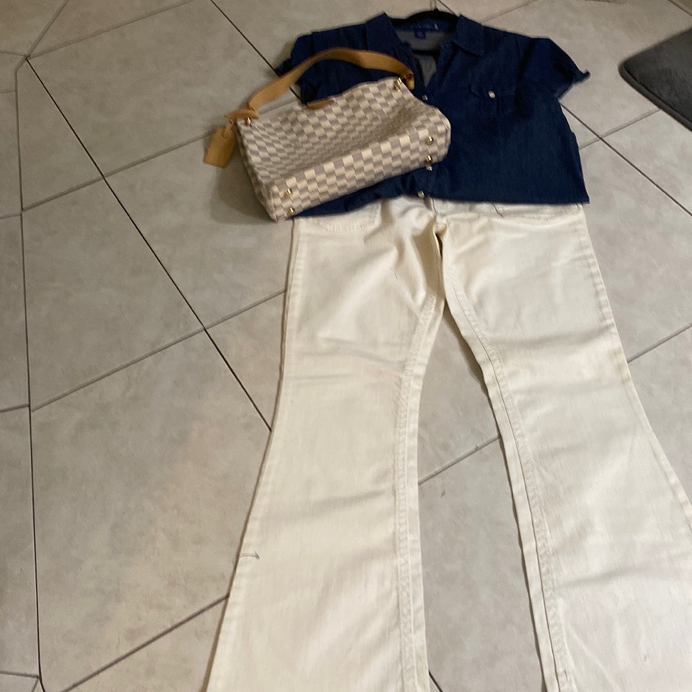 Maurices jeans